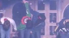 吃瓜搬小板凳视频在线观看,在线观看热潮背后的故事