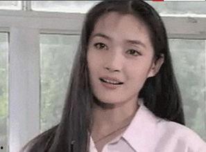 校花李婷吃瓜视频,吃瓜视频引发网友热议