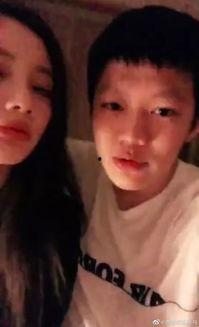 拍小视频吃瓜怎么拍,短视频吃瓜指南，轻松拍出趣味十足的小视频