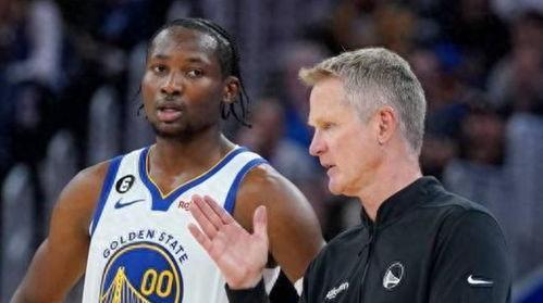 格林打普尔球员吃瓜视频,揭秘场下花絮与球员风采