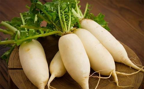 几月吃白梨瓜最好吃呢视频,# 哪个月份的白梨瓜最鲜美？揭秘最佳食用时期