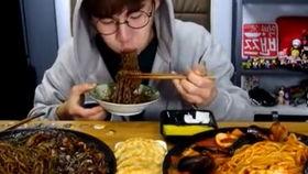 广东人吃大瓜的视频,一场视觉与味觉的双重盛宴