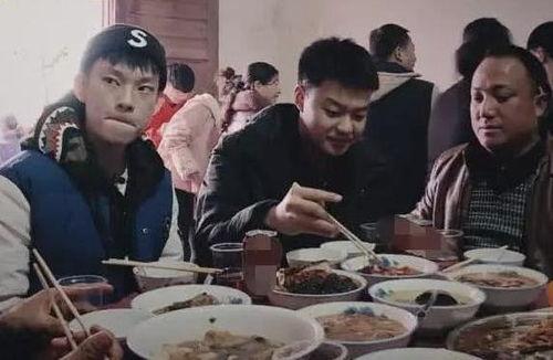 三宝爸吃瓜视频大全