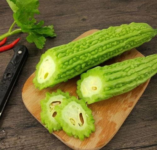 春吃芽儿夏吃瓜视频,跟随季节变化，享受时令美食之旅