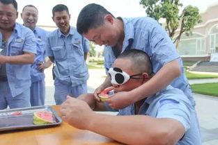 美国搞笑视频吃瓜群众,吃瓜群众笑翻全场