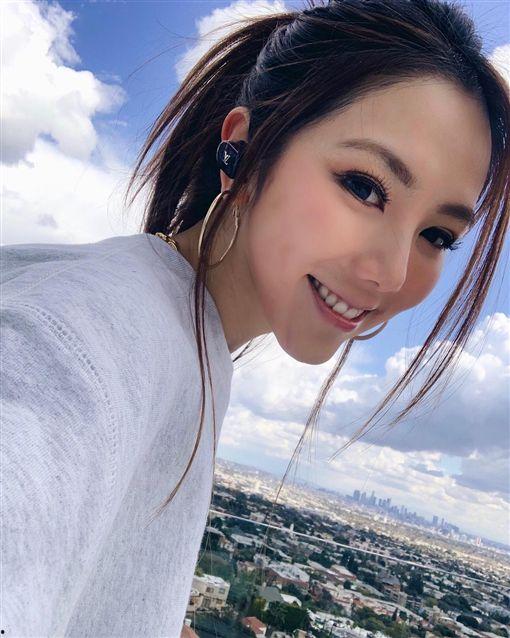 邓紫棋吃瓜事件视频