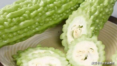 阿红吃凉瓜视频大全,视频大全带你领略夏日清凉美味