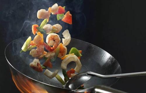 砍瓜能炒菜吃吗视频教程,砍瓜变美味，教你如何炒菜吃