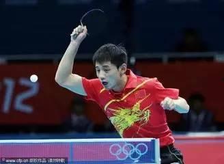 陈雨菲乒乓球吃瓜视频,萌态可掬