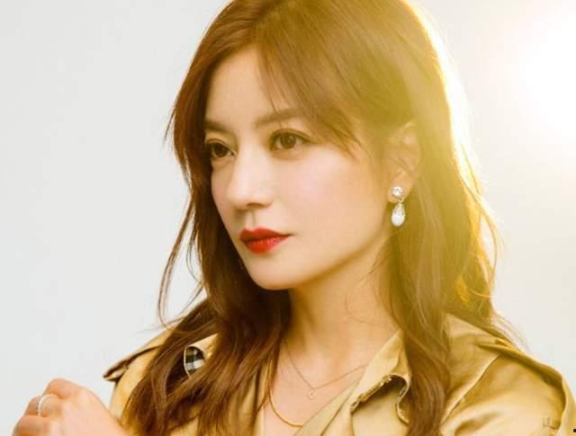 赵薇吃瓜视频,揭秘娱乐圈幕后真相